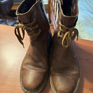 Clark’s Originals Desert Boots Brown Leather Women's Boots